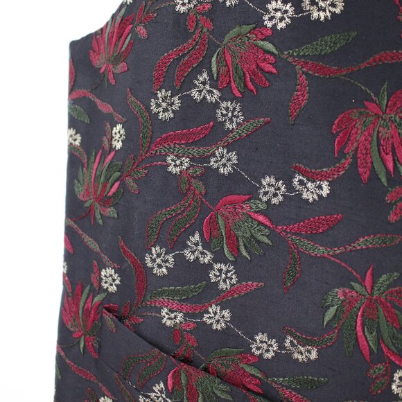 Favourbrook London Vest Mens 46 Silk Embroidered Floral Made in England Gilet - Picture 3 of 14